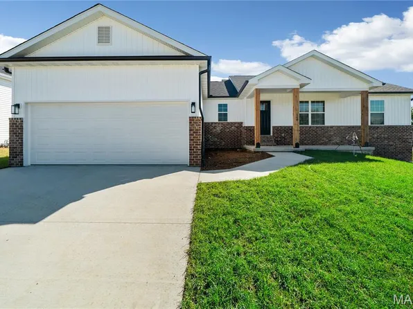 540 Steeplechase, Jackson, MO 63755