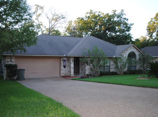 5645 Chelsea Cir, Bryan, TX 77802