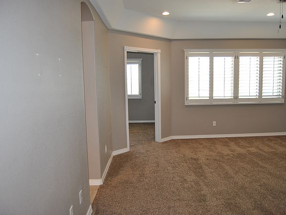 3rd image of 14508 Ciambriello Ave