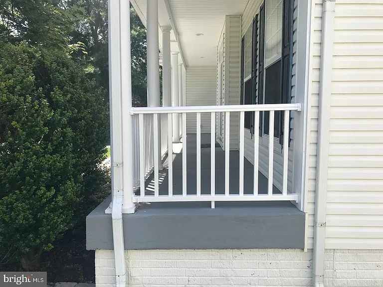 9 Saint Claires Ct — Photo 38