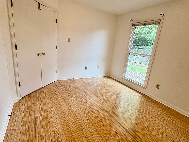2202 Storey Ct — Photo 18
