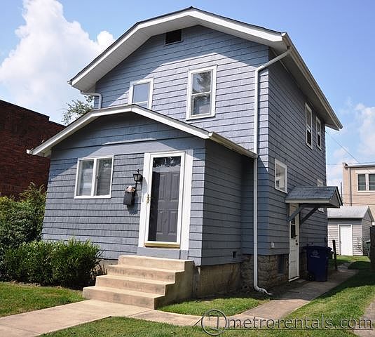 1st image of 1359 Hollywood Pl