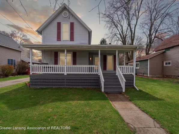126 E Oak St, Elsie, MI 48831