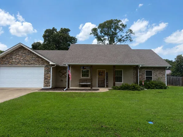 154 Collins Ct, Gladewater, TX 75647