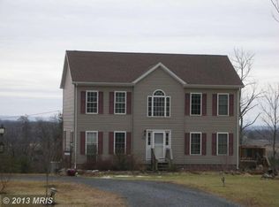 1616 S Timber Ridge Rd, Cross Junction, VA 22625