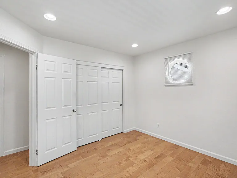 437 Camille Cir #1-11 — Photo 34