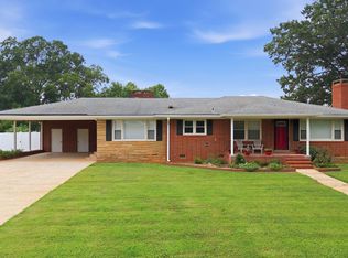 9944 N Chestnut Street, Middlesex, NC 27557