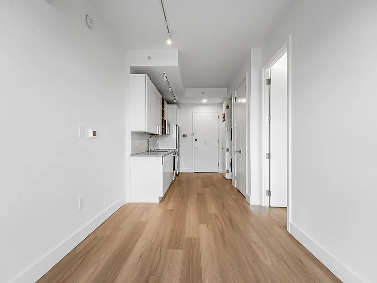 1457 Flatbush Ave #321 — Photo 4
