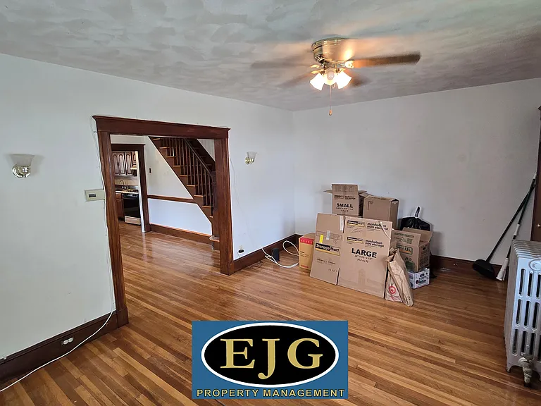 92 Hume Ave #1 — Photo 8