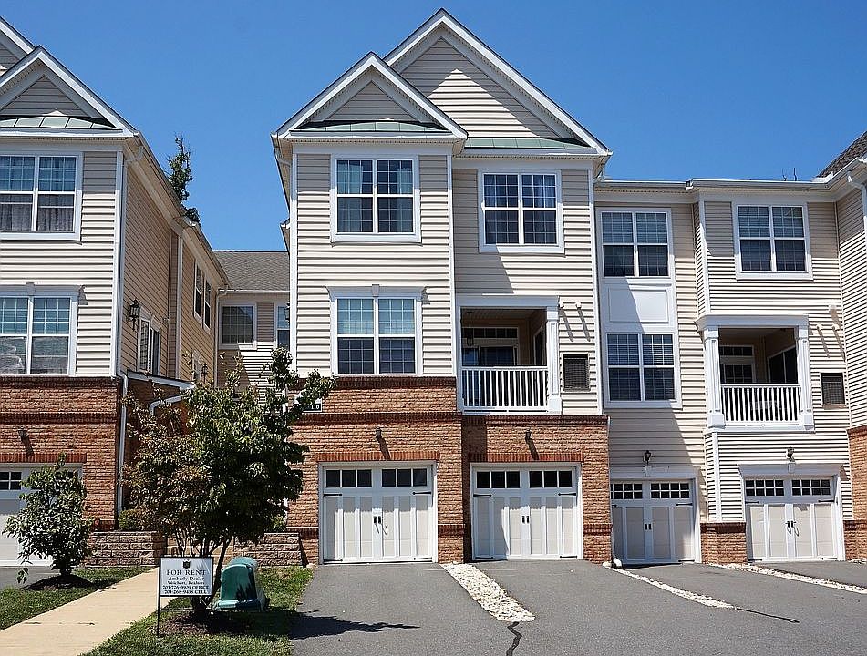 1st image of 43840 Hickory Corner Ter Unit 110