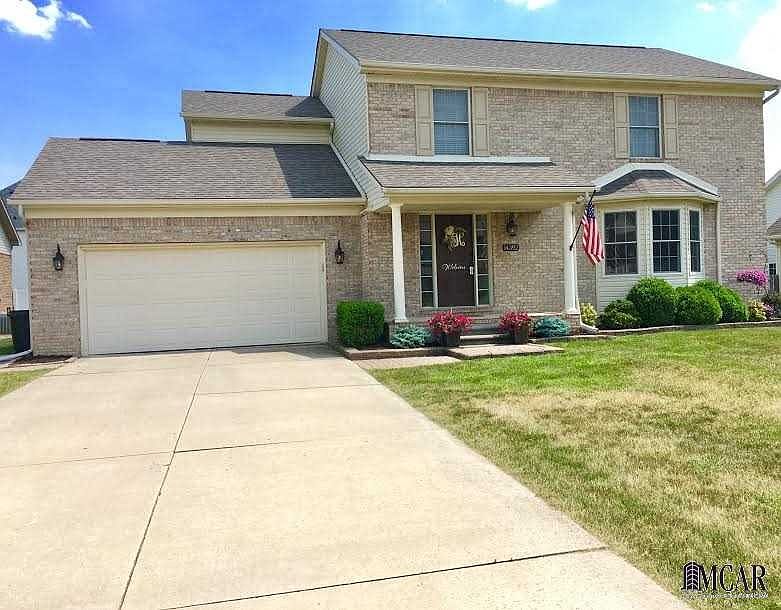1st image of 14392 Canterbury Ln