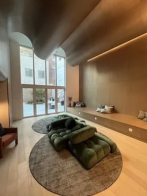 Rented by Luxhome LLC | media 20