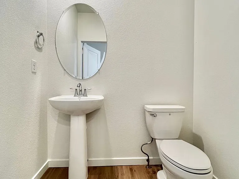 5479 Euclid Ct — Photo 20