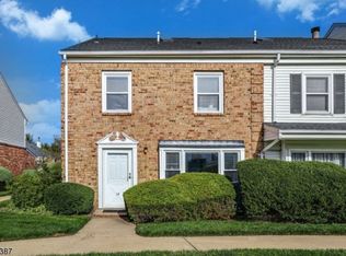 14 Tisbury Vlg, Scotch Plains, NJ 07076