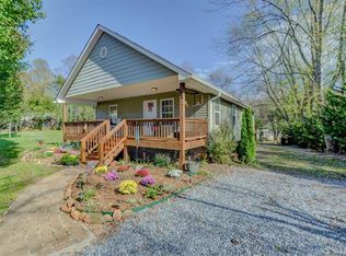 12 Albert Price Ln, Arden, NC 28704