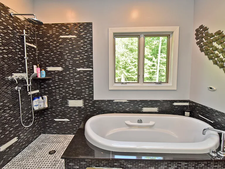 232 Maloney Ln — Photo 18