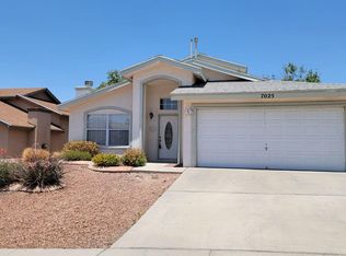 7025 Crown Ridge Dr, El Paso, TX 79912