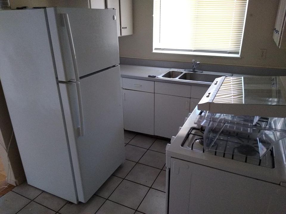 1st image of 1616 Park Ave #7