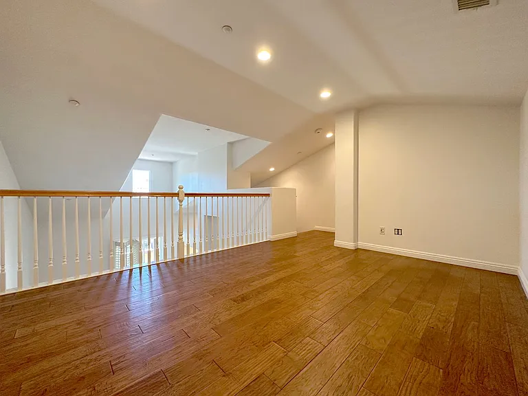 14 Vinca Ct — Photo 31