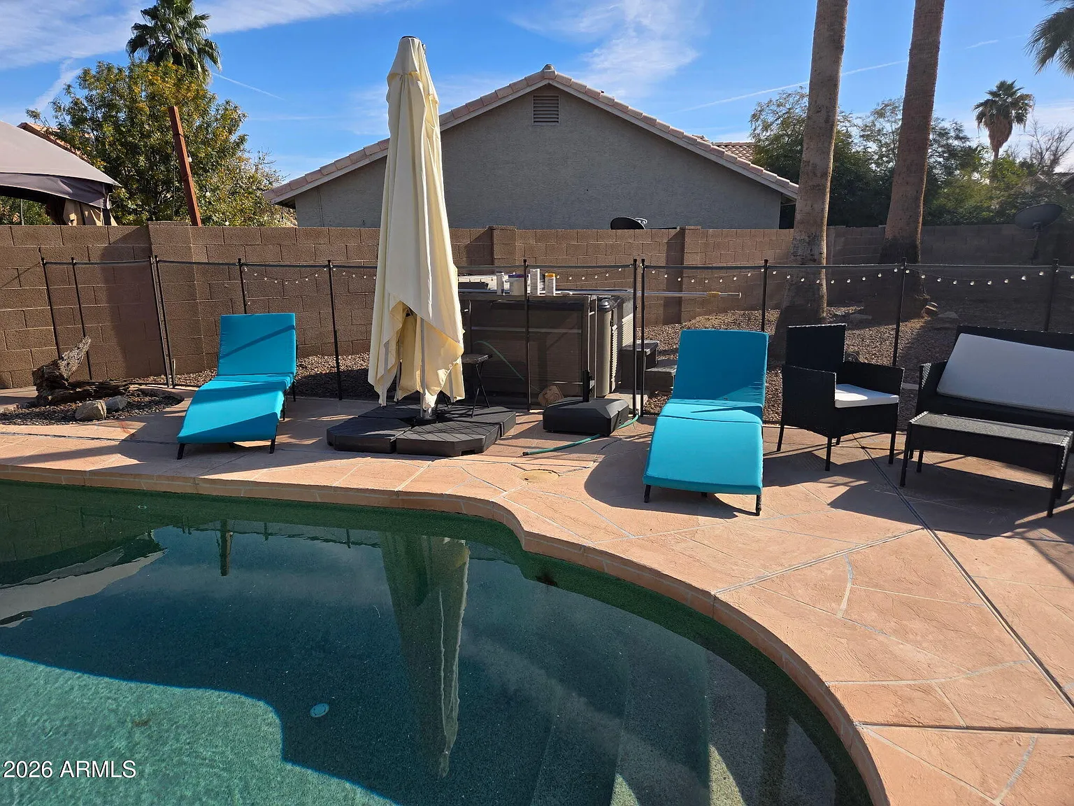 3 bed, 2.0 bath, 1549 sqft, $2,800 — Photo 2
