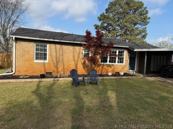 219 Berton Ave, Holdenville, OK 74848