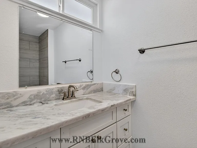 6844 Sandrock Way — Photo 33