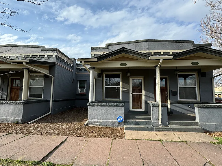 1107 W 13th Ave — Photo 1