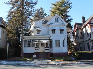 37 Hooker Ave APT 4, Poughkeepsie, NY 12601