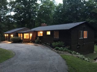 10240 Mayfield Rd, Chesterland, OH 44026