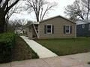 703 Chestnut St, Wamego, KS 66547