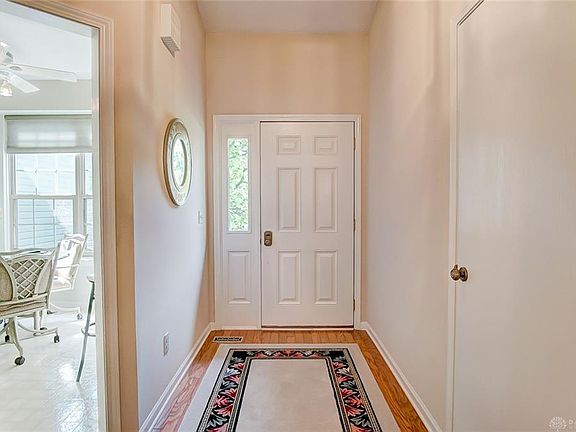 5th image of 171 Joy Elizabeth Dr
