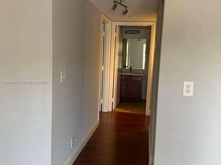 7610 Westwood Dr #122 — Photo 16