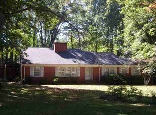 1215 Partridge Rd, Spartanburg, SC 29302