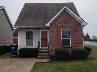 12400 Kiawah Ct, Louisville, KY 40245