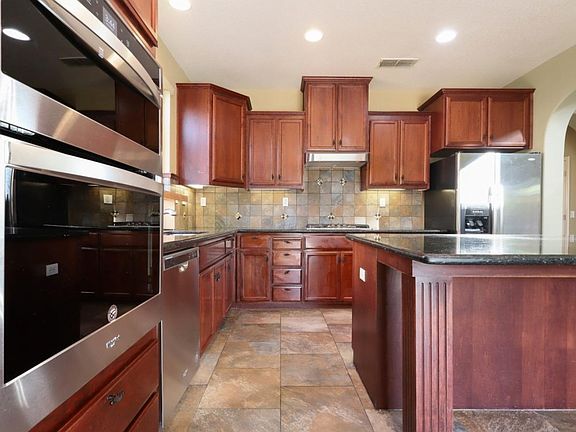 4th image of 10715 Dover Dr