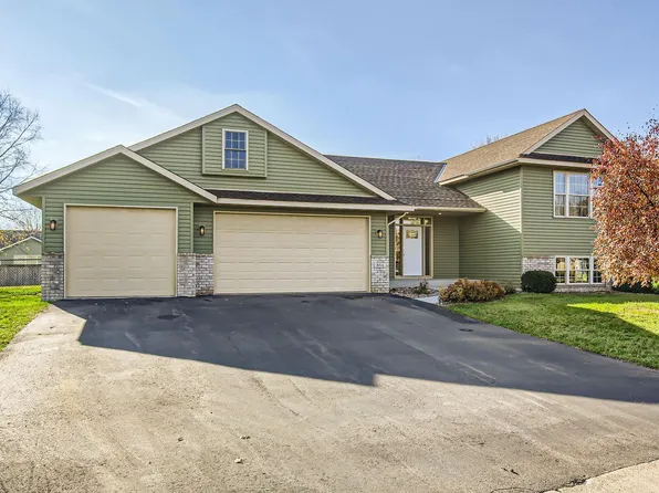 854 S Park Dr, Hastings, MN 55033