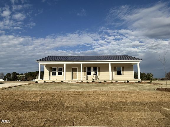 3rd image of 129 Jacobs Ridge Dr