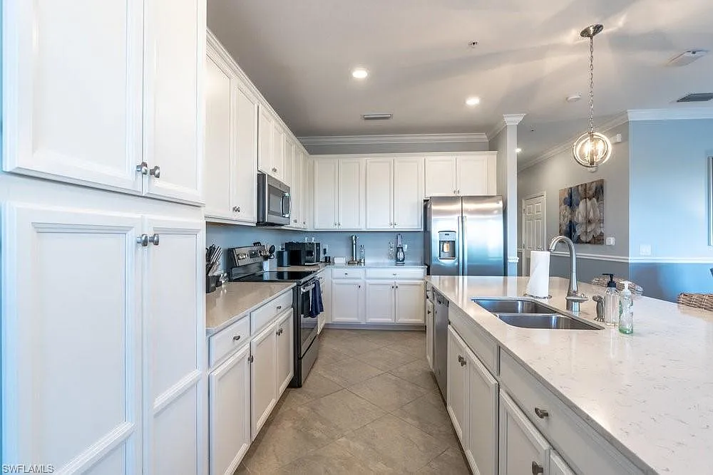 2 bed, 2.0 bath, 1232 sqft, $6,000 — Photo 4