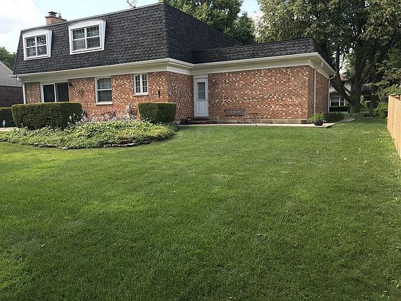 4th image of 661 E Balsam Ln