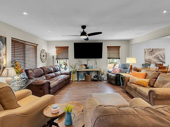 5th image of 6500 Lapis Dr