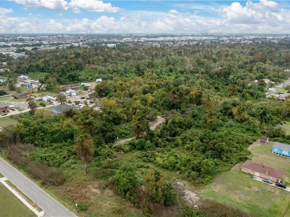 Victoria St, Harvey, LA 70058