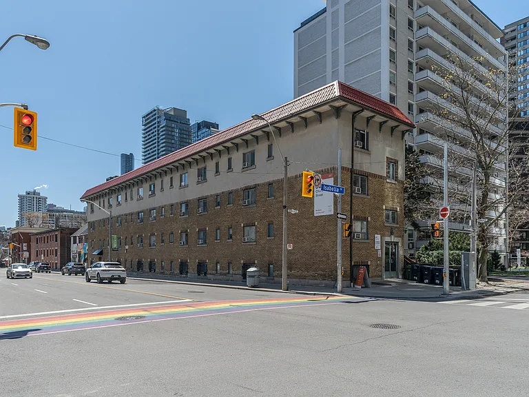 608 Church St — Photo 14