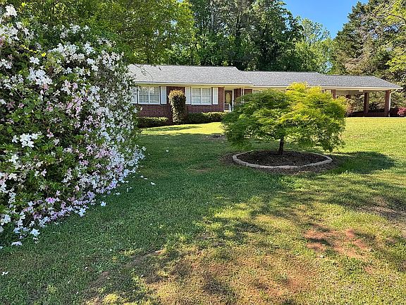 2nd image of 4013 Flat Creek Rd