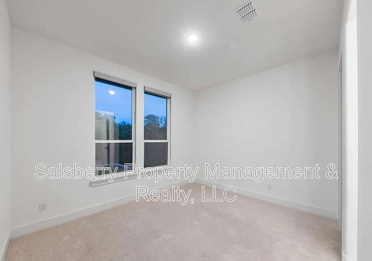 1790 Coopers Hawk Dr — Photo 20