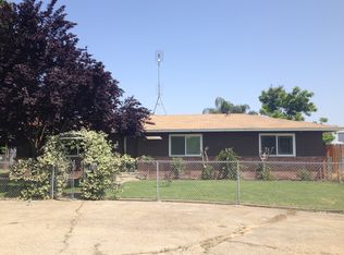 11290 E Floral Ave, Selma, CA 93662
