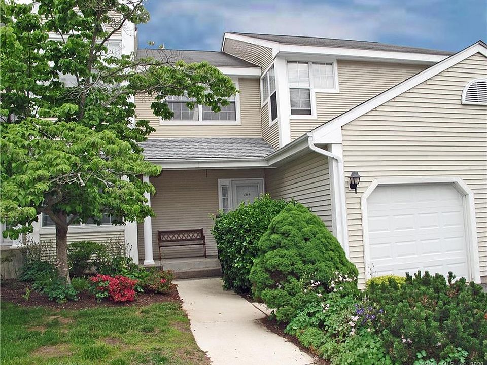 1st image of 208 Limner Cir #208