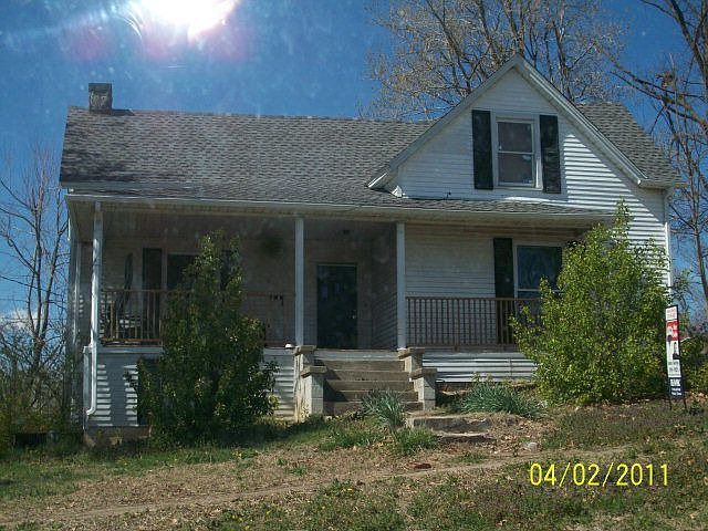 1st image of 607 Reynolds St