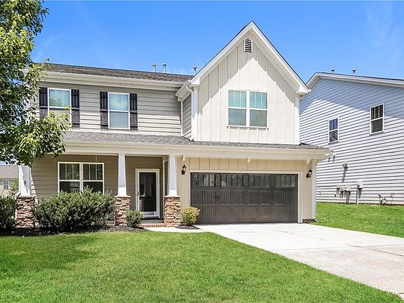 2nd image of 4625 Meadowside Ter