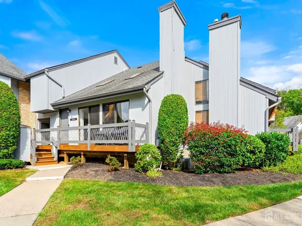 40 Azalea Ct, Monmouth Junction, NJ 08852