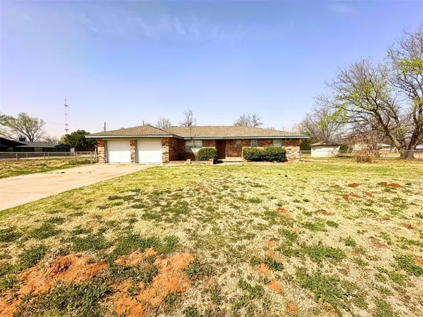 1921 W A Ave, Elk City, OK 73644
